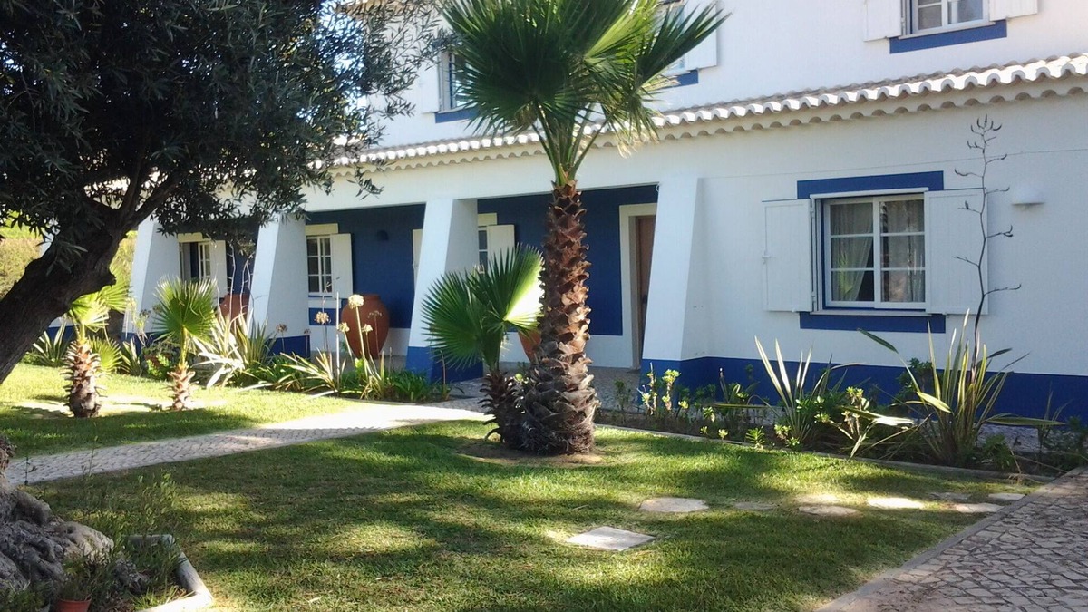 Aljezur Apartment | Study in Casa Vicente