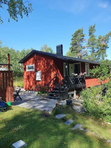 Arsta Havsbad House | Stugan