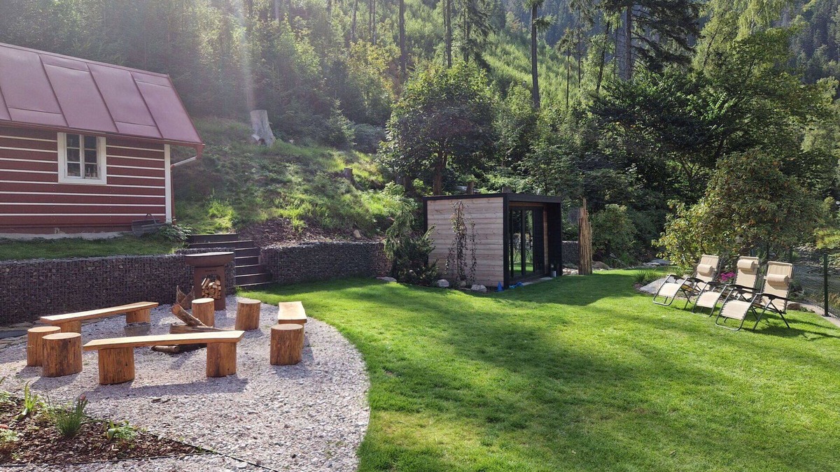 Pec pod Snezkou Villa | Stunning private villa for 18 people with WIFI, TV and patio