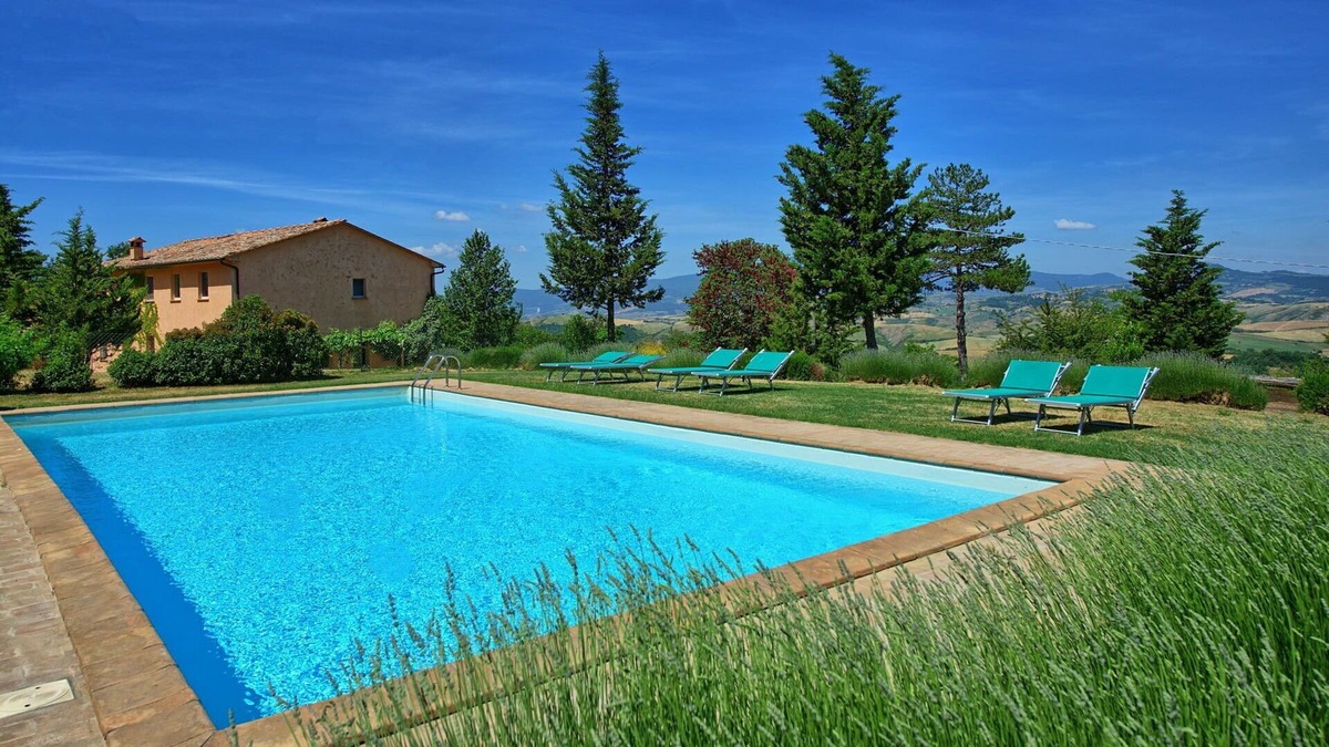 San Casciano dei Bagni Villa | Stunning private villa for 12 guests with WIFI, private pool, TV, patio, panoramic view and park...