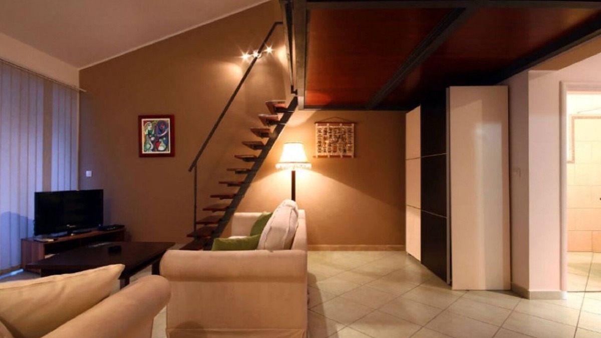 Rozino Apartment | Stunning 1bdr apartment with a gallery