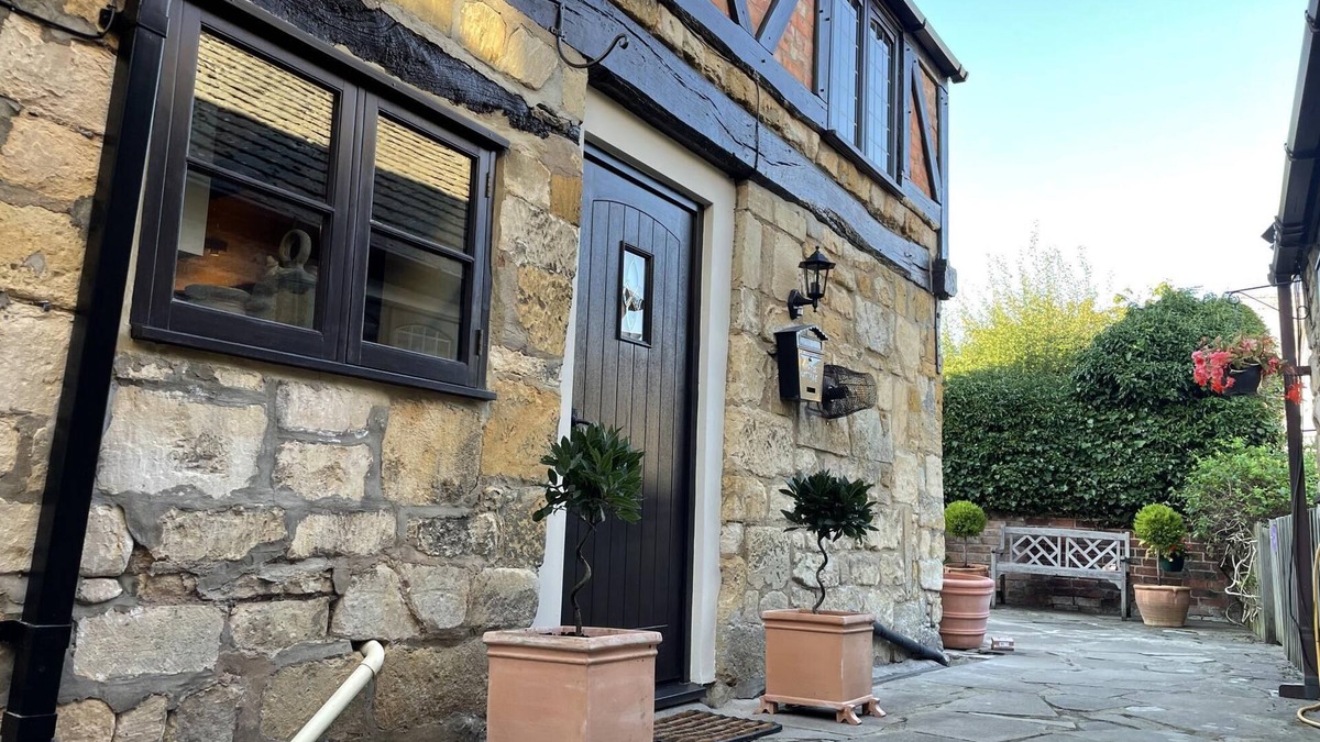 Winchcombe House | Stunning 2 Bed Cotswold Cottage Winchcombe
