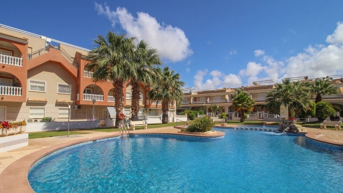 Los Alcazares Apartment | Stunning 2 Bed El Divino Penthouse - Private Roof Solarium, WIFI, Air-con, UK TV