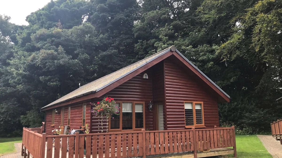 Sewerby Cottage | Stunning 2 Bedroom Pet Friendly Lodge