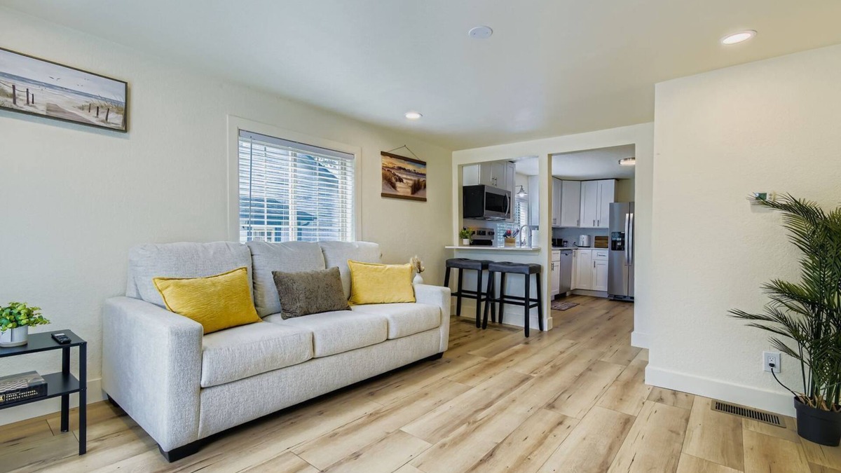Berkley House | Stunning 2-bedroom house w/large yard. Brand new. central to Denver/Mtns/Boulder