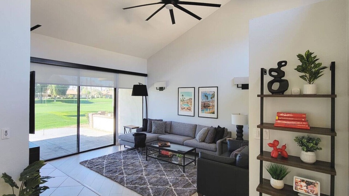 Palm Desert House | Stunning 2BD/3BA. Private hot tub. 36 pools. BBQ