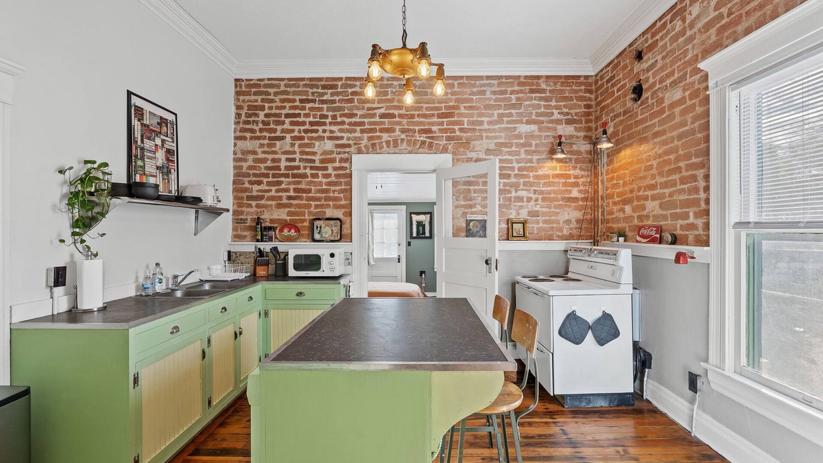 Barrio Santa Rosa House | Stunning 2Bd in Vintage Barrio Home - Unique Stay!