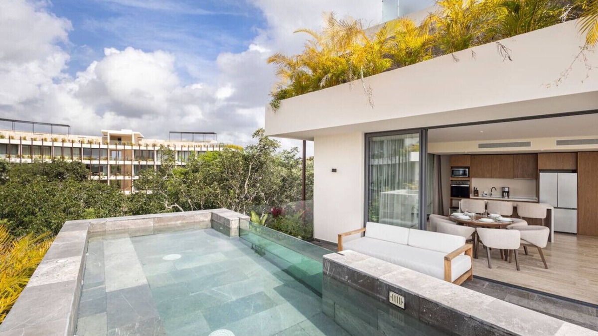 Tulum Apartment | Stunning 2BR PH | Private Pool, Gym & Concierge