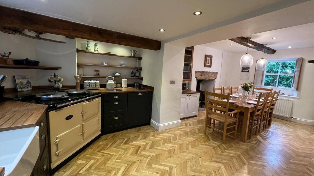 Caldbeck House | Stunning 4-bed Grade II House in the Lake District