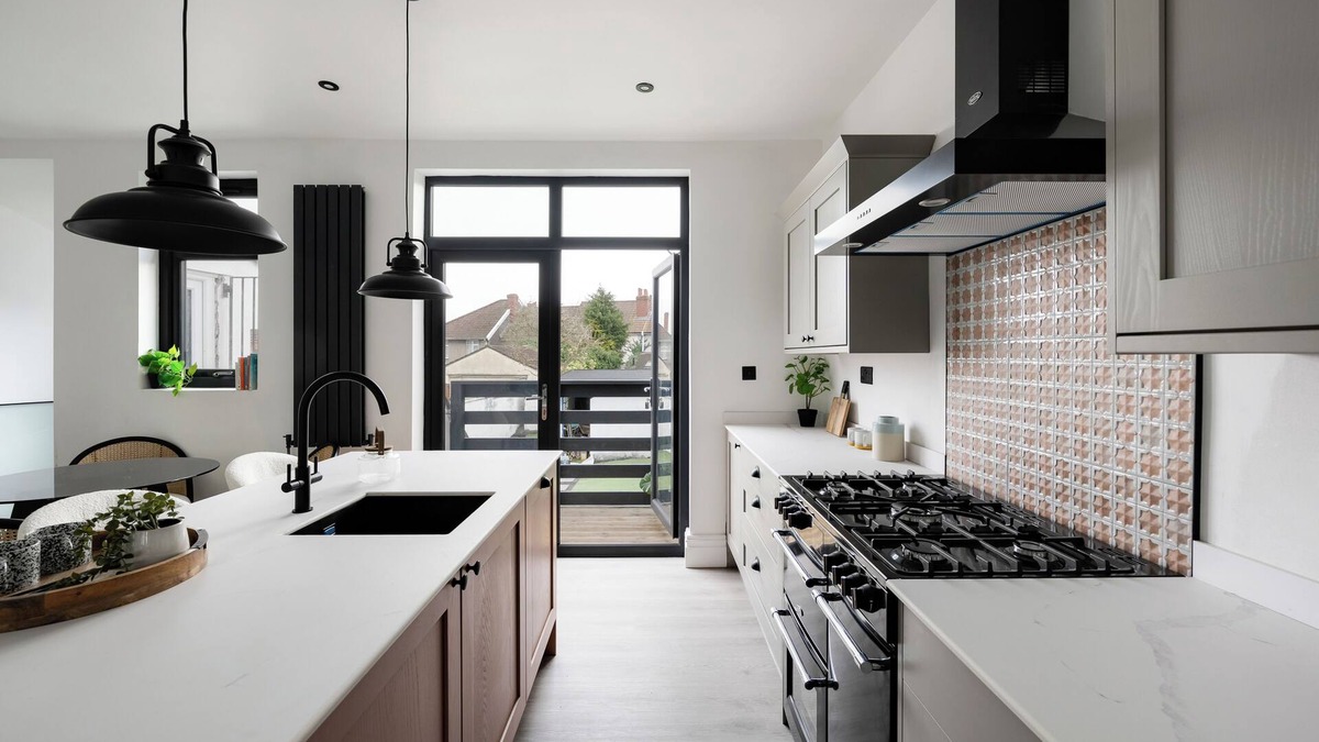 Horfield House | Stunning 4 bed house in Horfield with all amenities