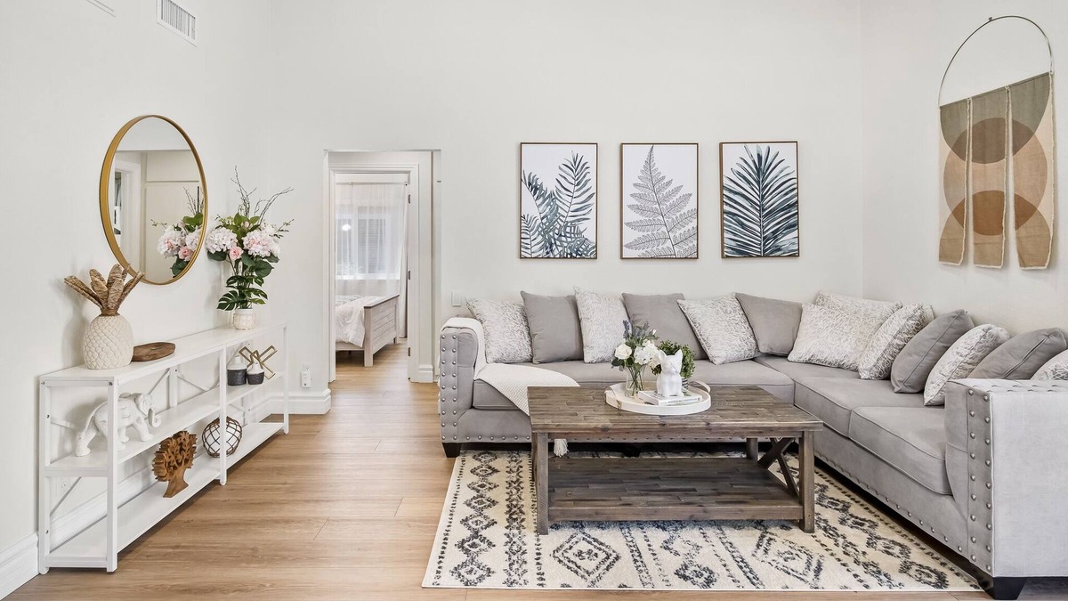 Mission Viejo House | Stunning 4-bedroom home with large backyard in OC