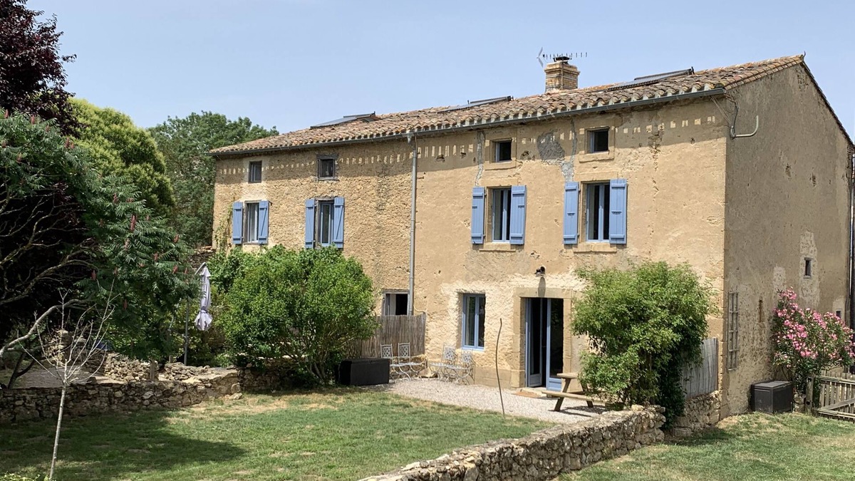 Lafage House | Stunning 4 bedroom country house in quiet village location.