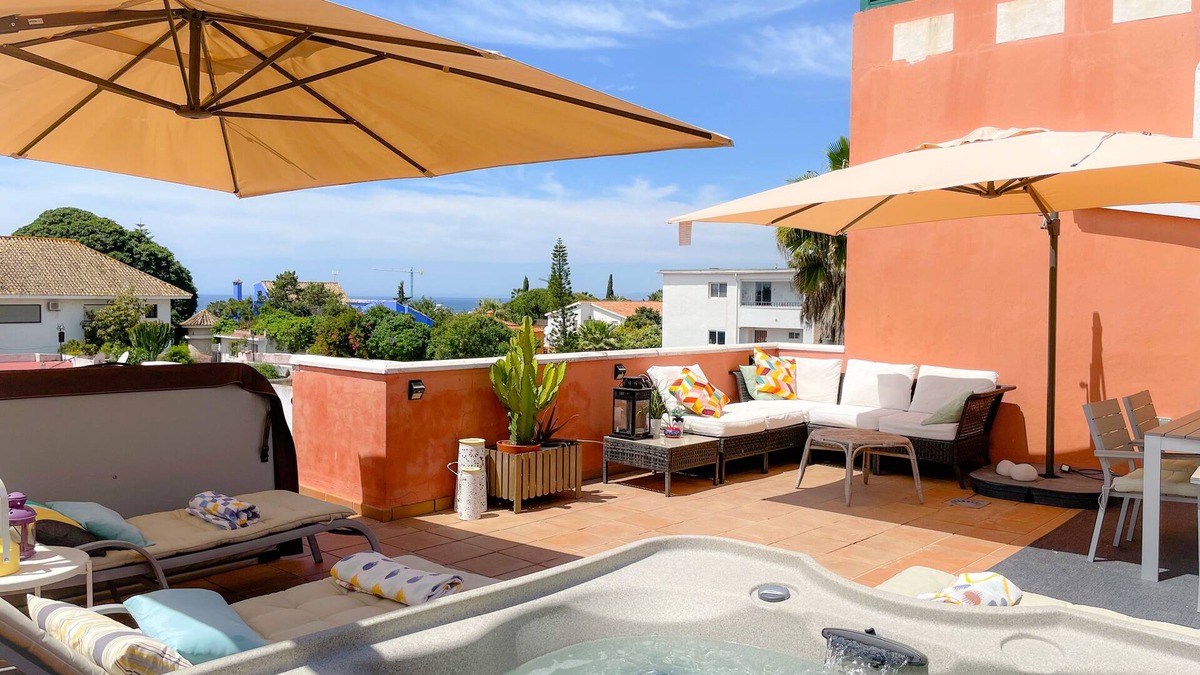 Urbanizacion Pinos Verdes Apartment | Stunning 40m2 Rooftop terrace with private jacuzzi and fantastic sea views!