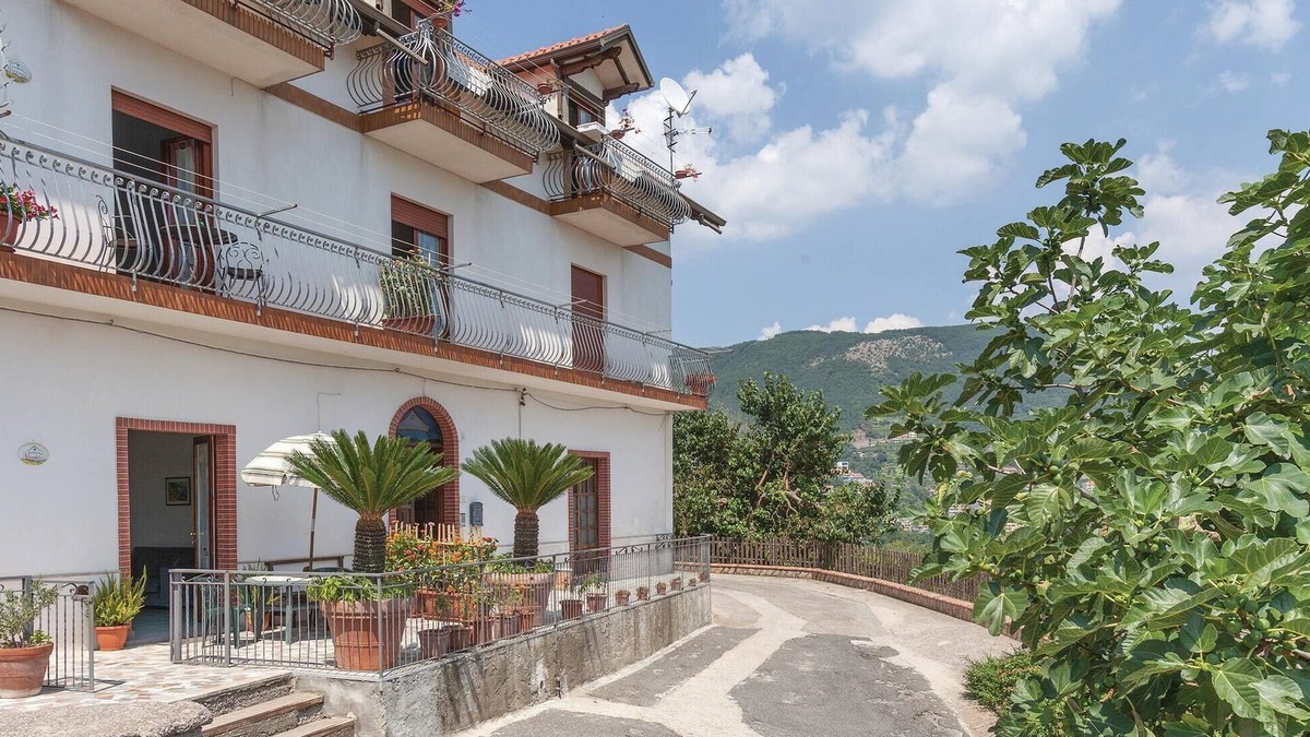Agerola Apartment | Stunning apartment in Agerola (NA)