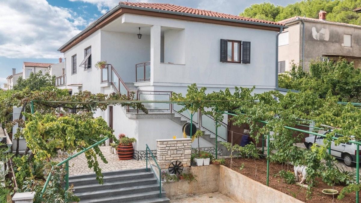 Gregovica Apartment | Stunning apartment in Pula with WiFi