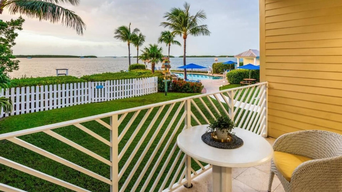 Islamorada Villa | Stunning Bay View Villa in Florida Keys | Beach Getaway w/Scenic Outdoor Pool