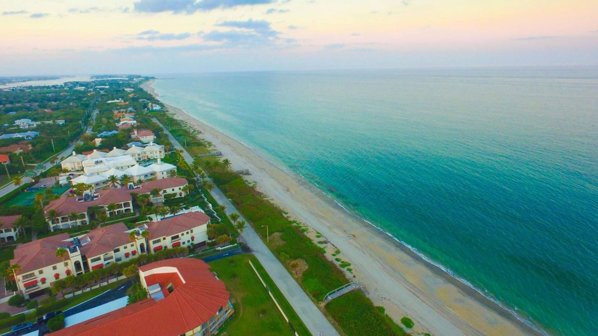 Ocean Ridge Condo | Stunning Beach Rental