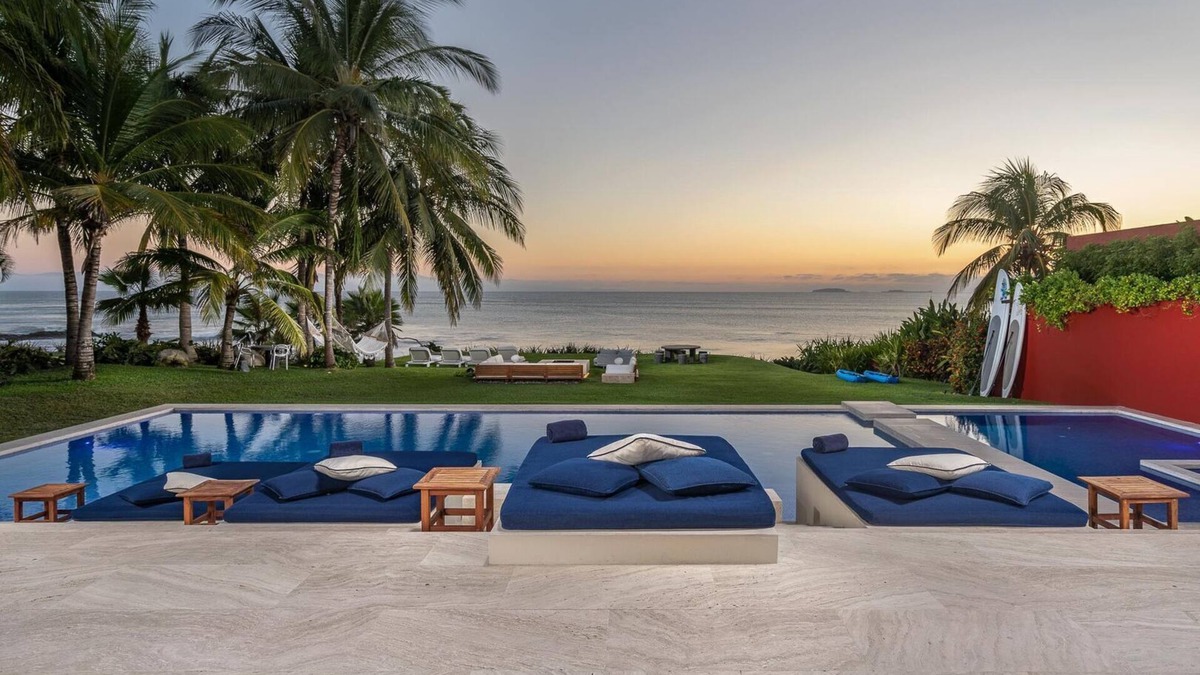 Punta de Mita Villa | Stunning Beachfront Villa, Chef & Butler Service w/Golf, Spa, Beach Clubs & Mor