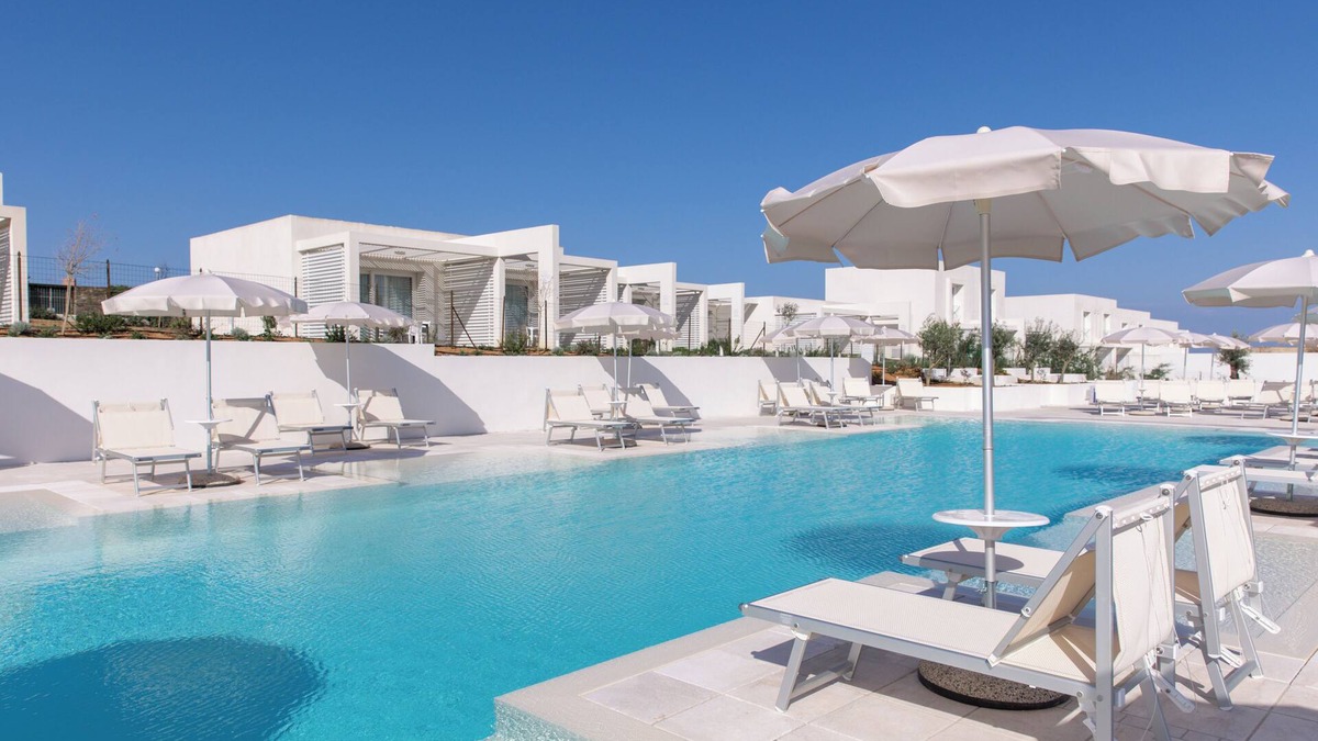 La Pelosa Apartment | Stunning Capo Falcone Apartments 2Bed