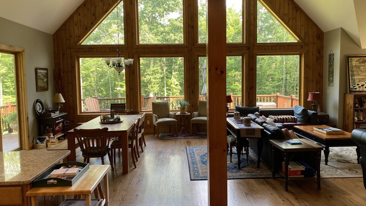 Windham House | Stunning Chalet style home with 8 Person Hot Tub, Fire pit & Sauna & steam rm.
