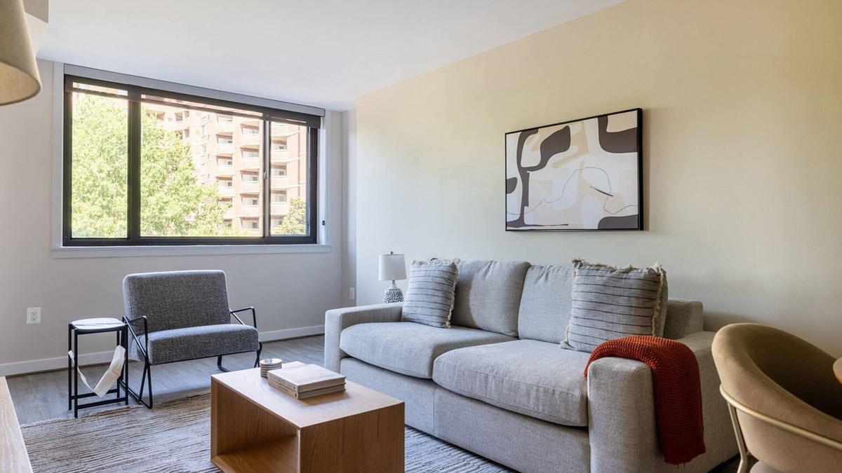 Court House Apartment | Stunning Clarendon 1BR w/Pool & Playground, near Metro, by Blueground