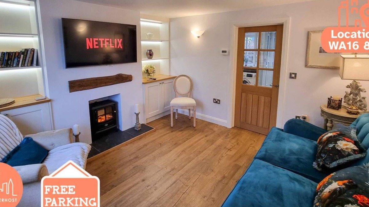 Knutsford Cottage | Stunning Cottage in Knutsford by City SuperHost