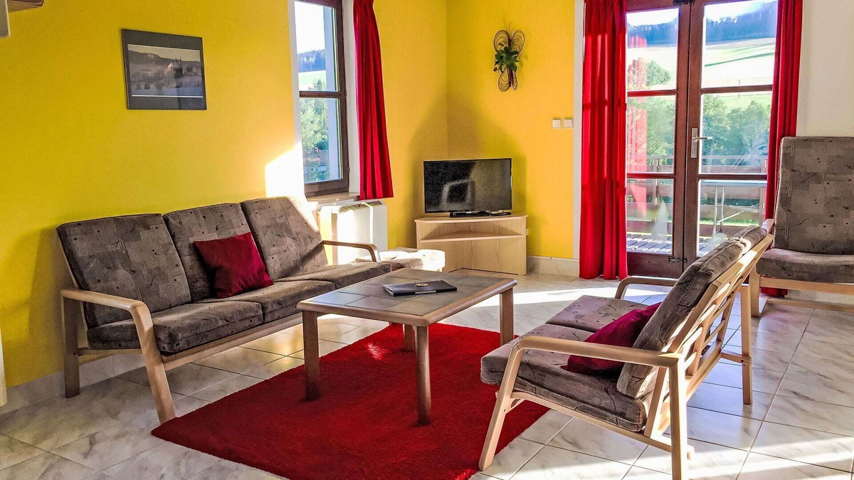 Ceska Metuje House | Stunning private villa with pool, WIFI, TV, patio, pets allowed, panoramic view and parking