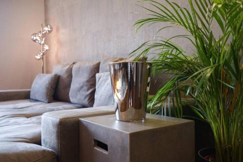 Mariahilf Apartment | Stunning High-End 2 Bedroom condo near City Center