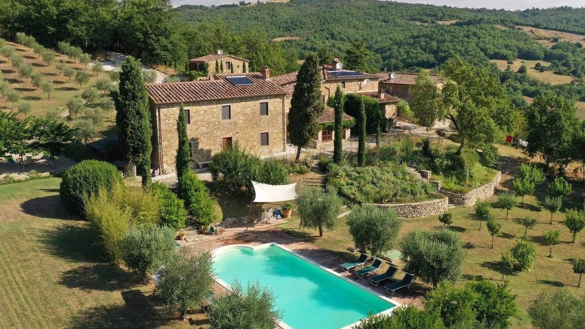 Pieve Santo Stefano Other | Stunning, historic 18c Farmhouse - with Private Pool (sleeps 12-13)