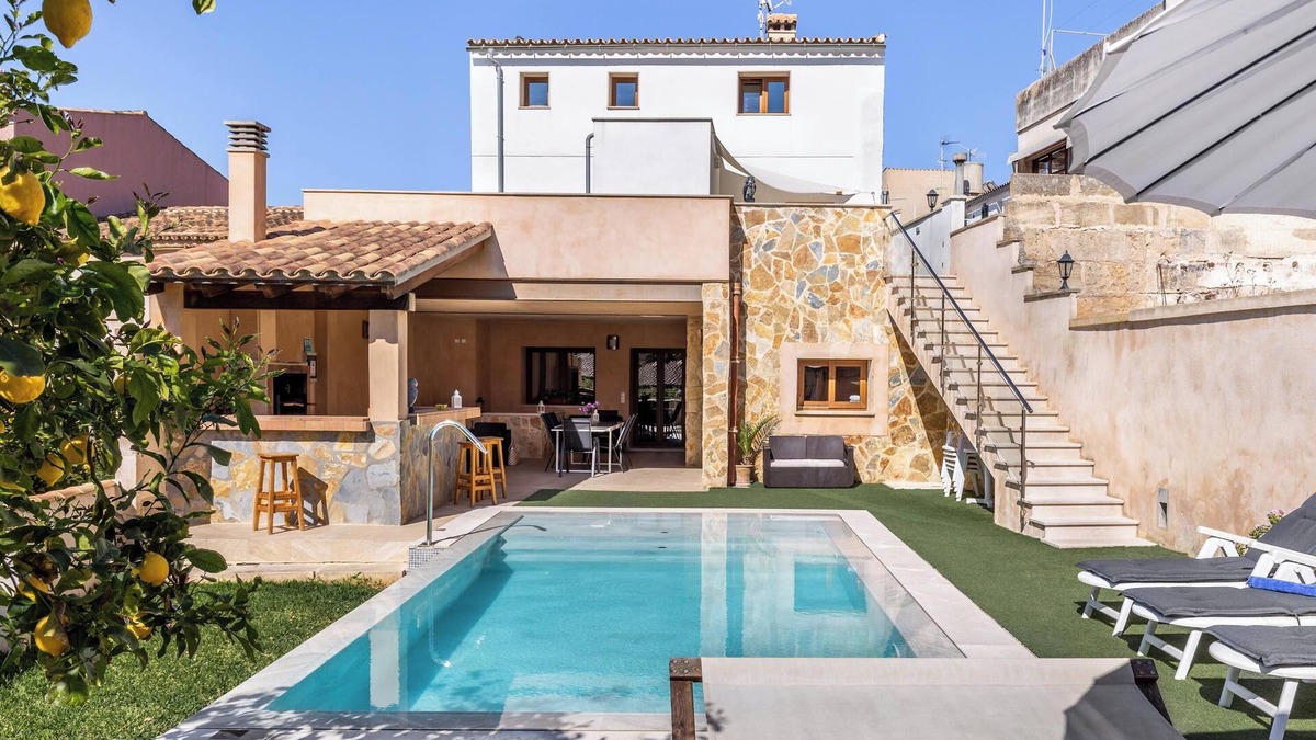Capdepera Ski Chalet | Stunning Holiday Home “Casa Magui” with Pool, Garden, Terraces & WiFi; Parking Available