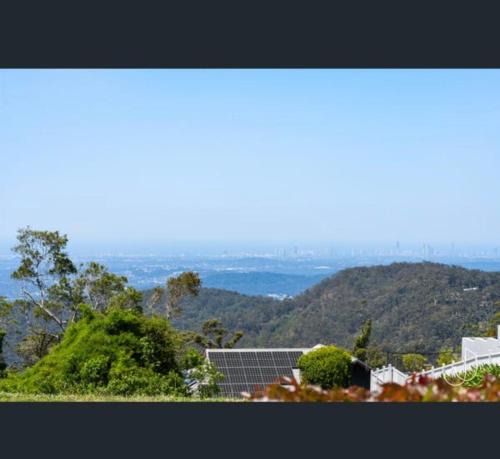 Eagle Heights House | Stunning home with view