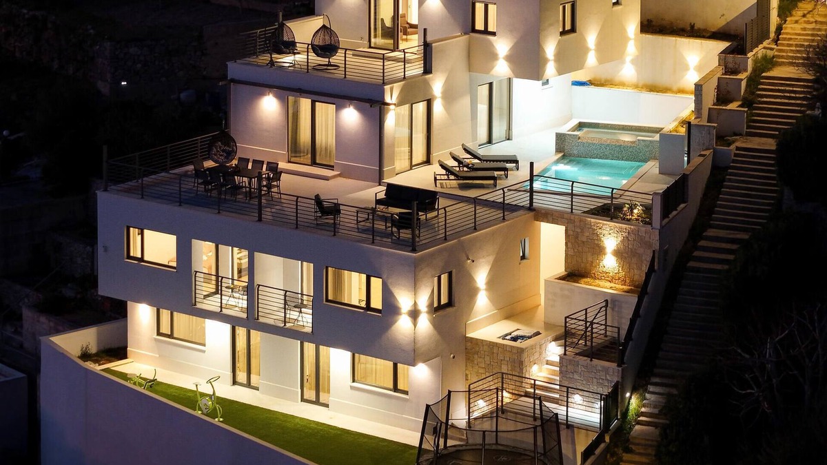 Celina House | Stunning home in Celina