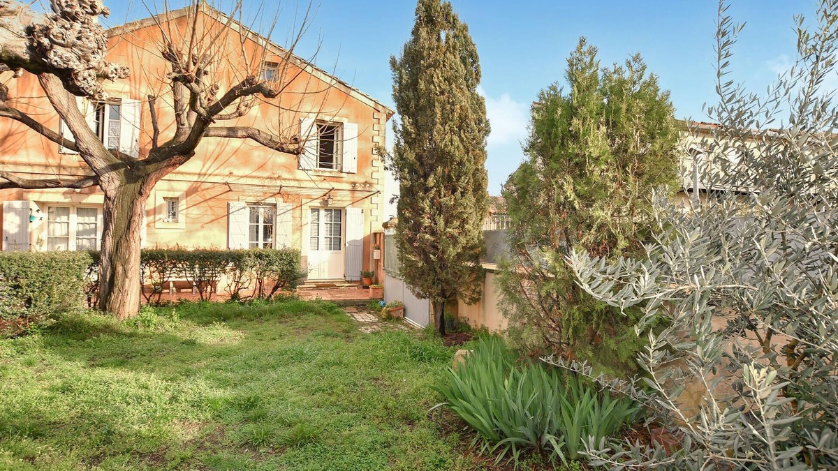 Codolet House | Stunning home in Codolet