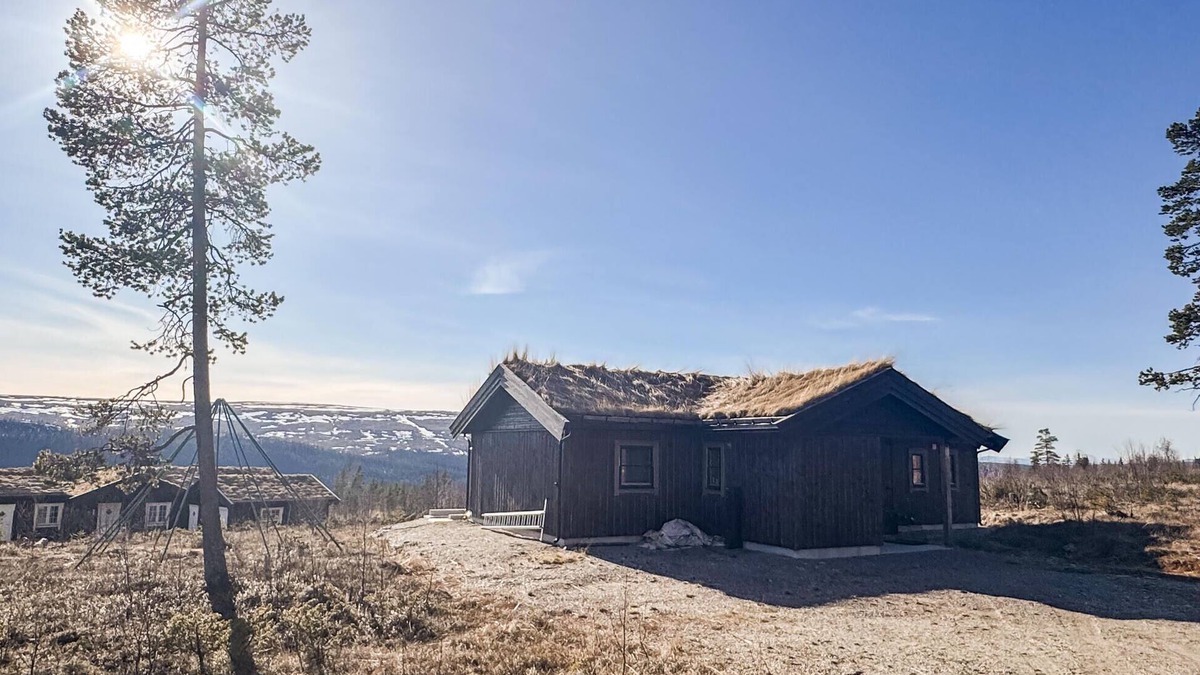 Engerdal House | Stunning home in Engerdal with WiFi