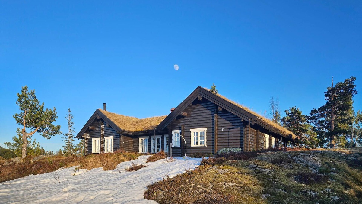 Flesberg House | Stunning home in Flesberg with sauna