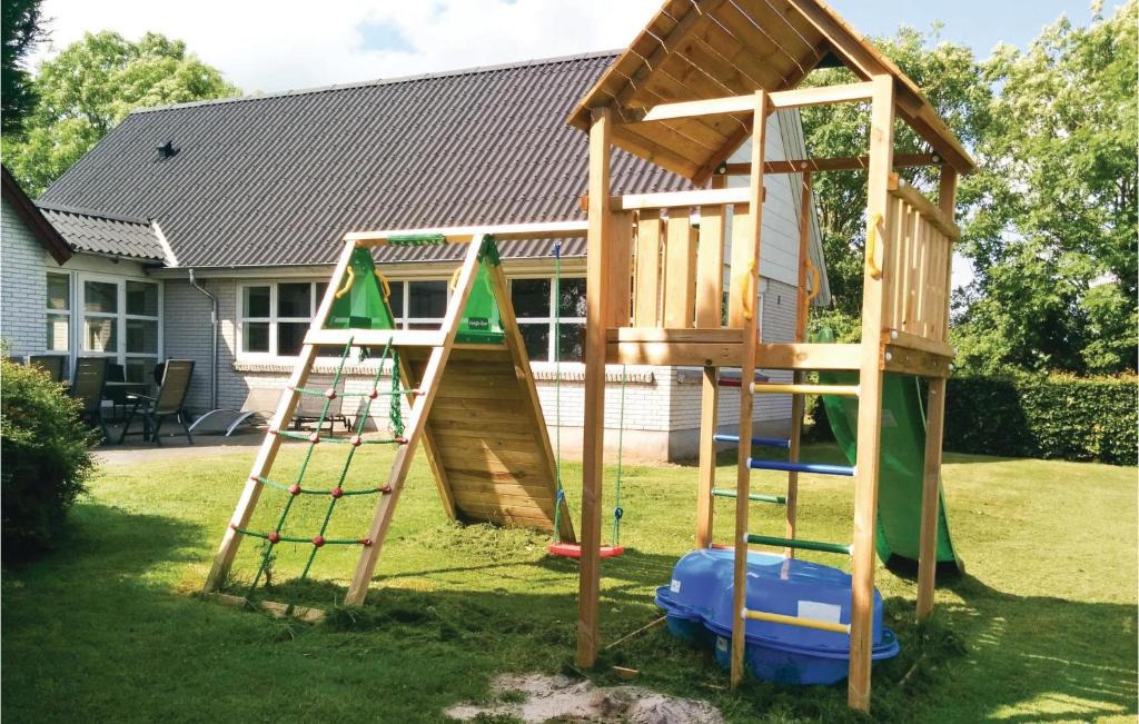 Fynshav House | Stunning Home In Haderslev With Sauna, Internet And Indoor Swimming Pool