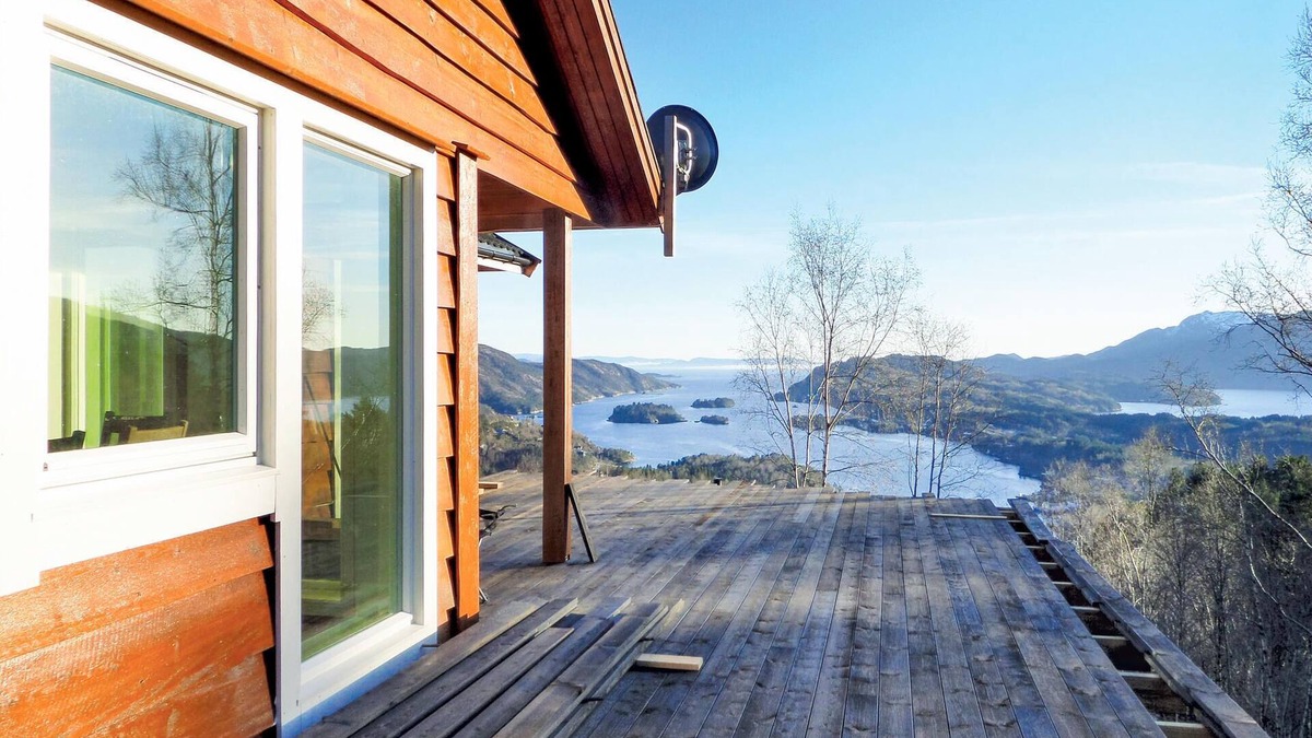 Holmefjord House | Stunning home in Holmefjord