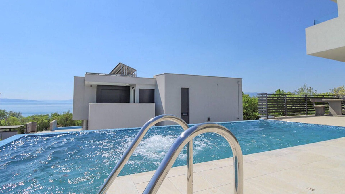 Zurkovo House | Stunning home in Kostrena with sauna