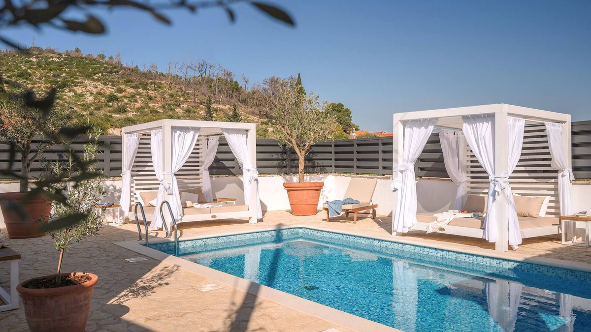 Island Hvar House | Stunning home in Vrbanj