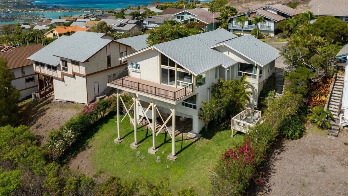 Hawaii Kai House | Stunning Home w/Ocean-Mountain Views in East Oahu Serene Family Vacation