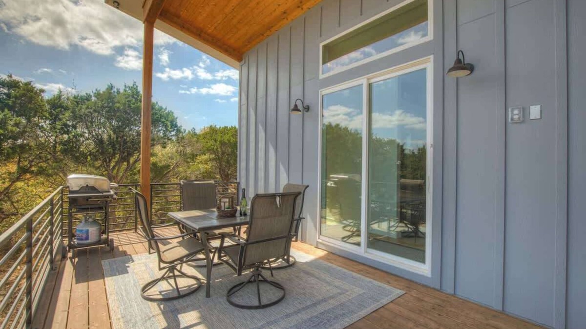 Point Venture House | Stunning Lake Home With Pool-beach-gym-boat Access