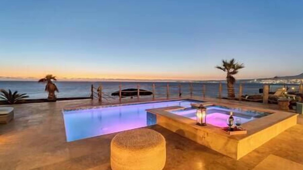 Primo Tapia House | Stunning Luxury Ocean-Front Casa with Pool & Spa