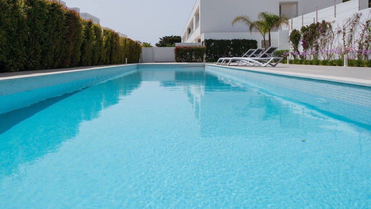 Lagos Apartment | Stunning modern apartment [118]