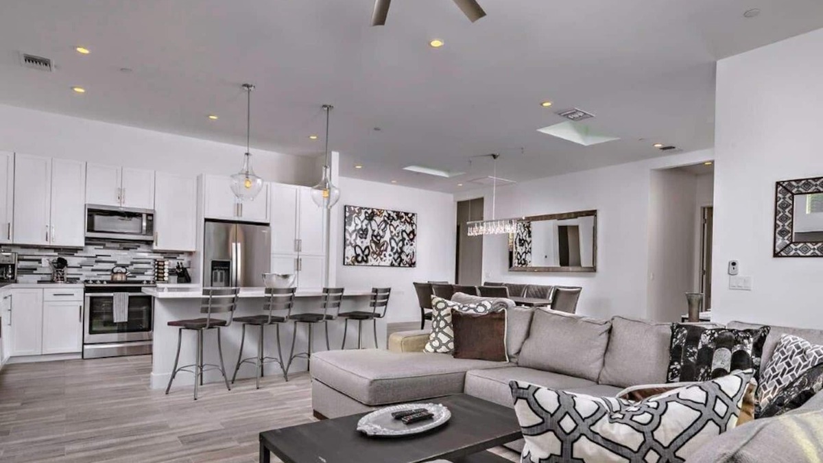 Desert Club Estates House | Stunning Modern Luxury Home #2508604B