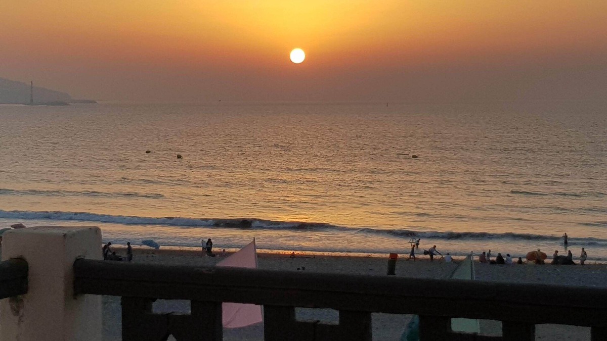Malabata Apartment | Stunning ocean views from EVERY room, bright and spacious 2 bedrooms Appartement