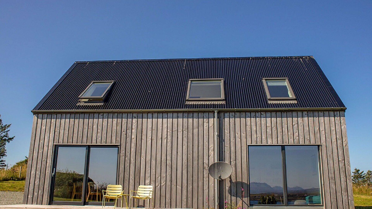 Caroy House | Stunning private villa for 4 people with WIFI, TV and panoramic view