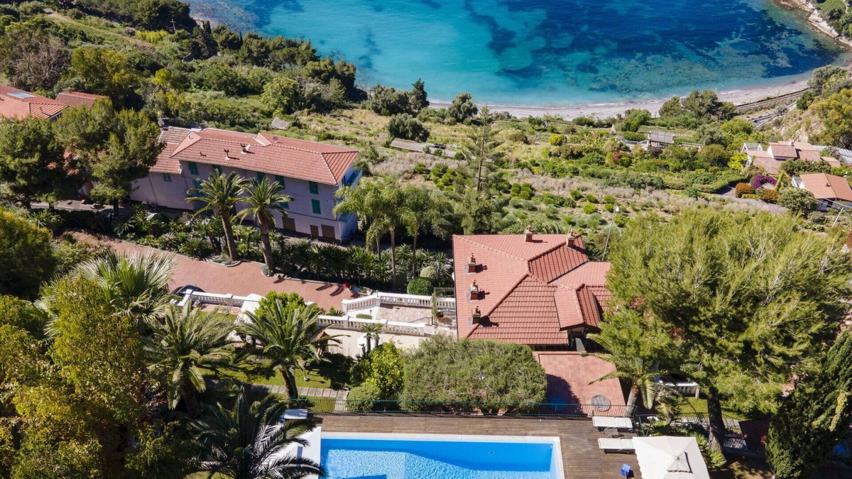 Ventimiglia Villa | Stunning private villa for 4 guests with pool, WIFI, A/C, patio and panoramic view