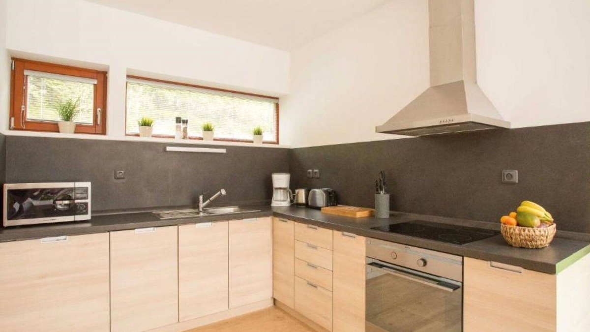 Harrachov House | Stunning private villa for 10 people with TV, terrace and pets allowed