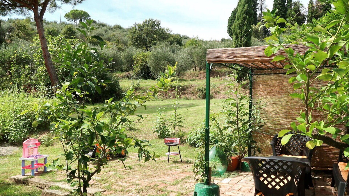 Sinalunga Villa | Stunning private villa for 11 people with WIFI, TV, balcony and pets allowed