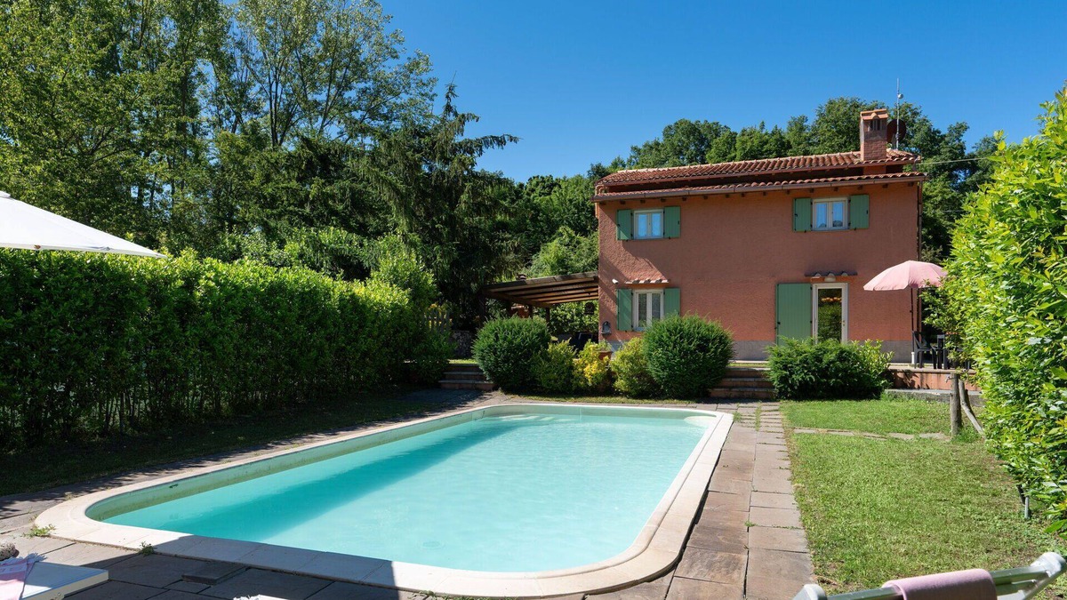 Scarperia Villa | Stunning private villa for 6 people with WIFI, A/C, private pool, TV, patio and panoramic view